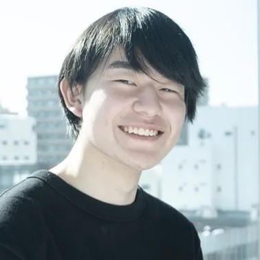 金澤　智の顔写真