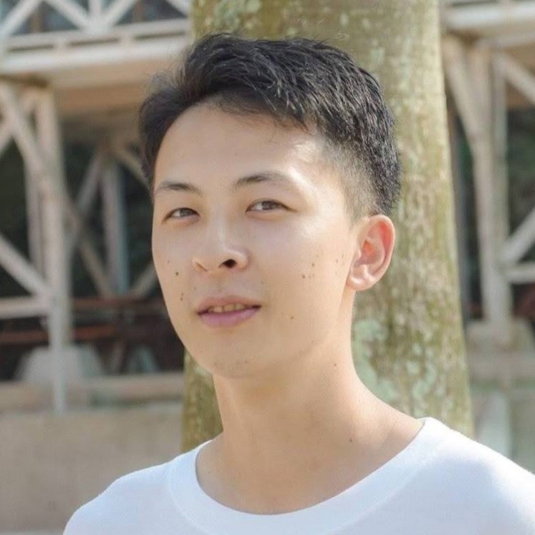 川野　洋平の顔写真