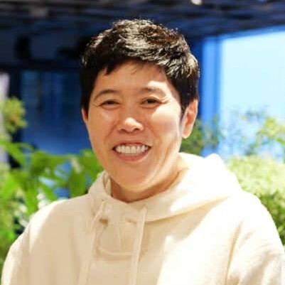 山崎　美香の顔写真