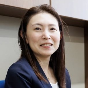 中田　亜由美